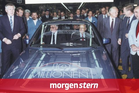 Da war die deutsche Autowelt noch in Ordnung: 1988 läuft in Wolfsburg der zehnmillionste VW Golf vom Band