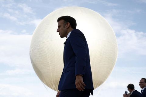 Dringende Personalfrage zu klären: Frankreichs Präsident Emmanuel Macron
