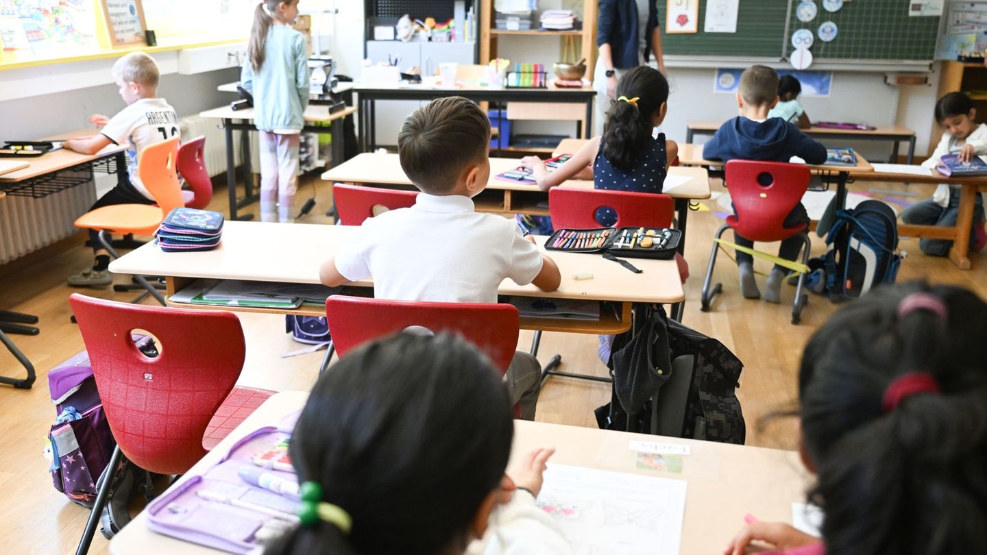 An Grundschulen im Südwesten sind die Klassen der Studie zufolge kleiner als im Bundesschnitt. (Archivbild) Foto: Bernd Weißbrod