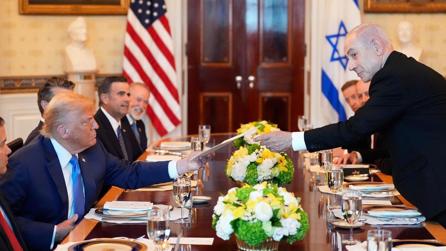 Donald Trump und Israels Ministerpräsident bei Beratungen über den Gaza-Krieg in Washington