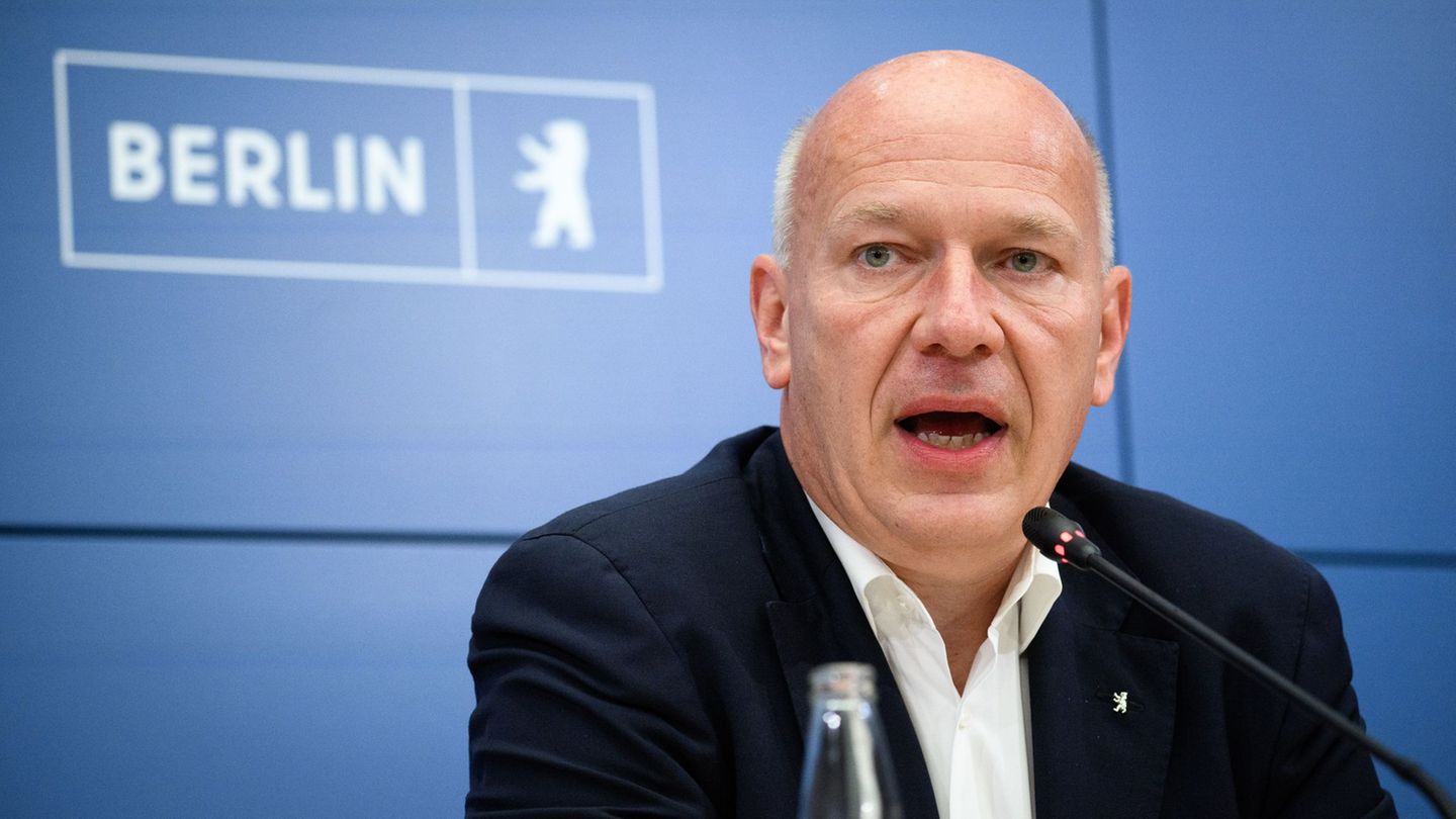 Der Regierende Bürgermeister Kai Wegner (CDU) verurteilt den Anschlag auf Berlins Stromversorgung. (Archivbild) Foto: Bernd von