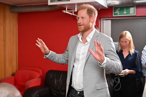 Prinz Harry ist zu Besuch in Nottingham. Foto: Paul Grover/Daily Telegraph/PA Wire/dpa