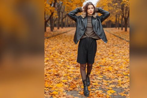 Bermuda-Shorts machen auch im Herbst eine gute Figur.