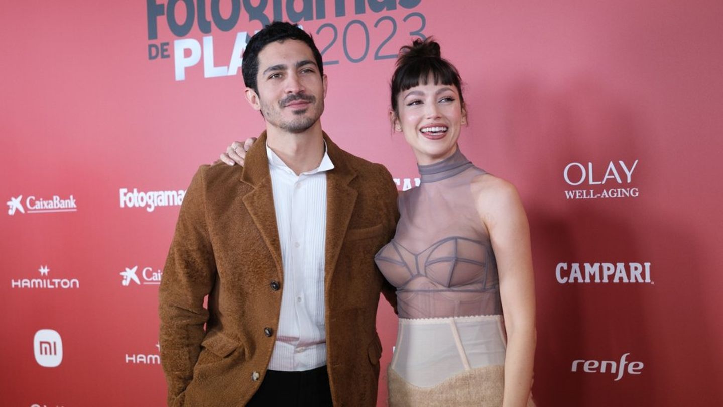 "Haus des Geldes"-Star Úrsula Corberó und ihr Partner Chino Darín werden Eltern.