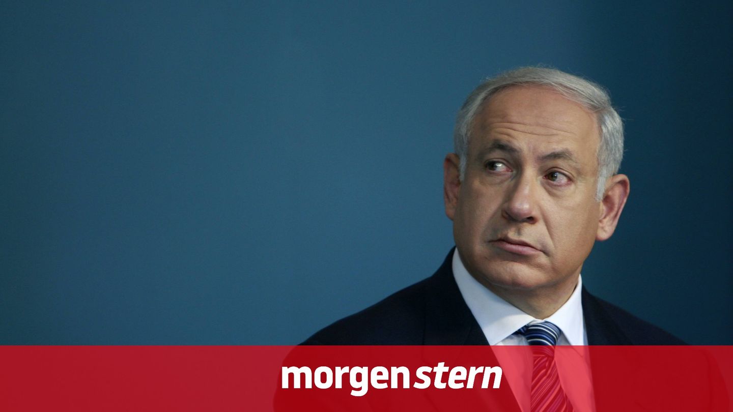 Israel’s Premier Netanyahu strikes a door. The situation in the morning