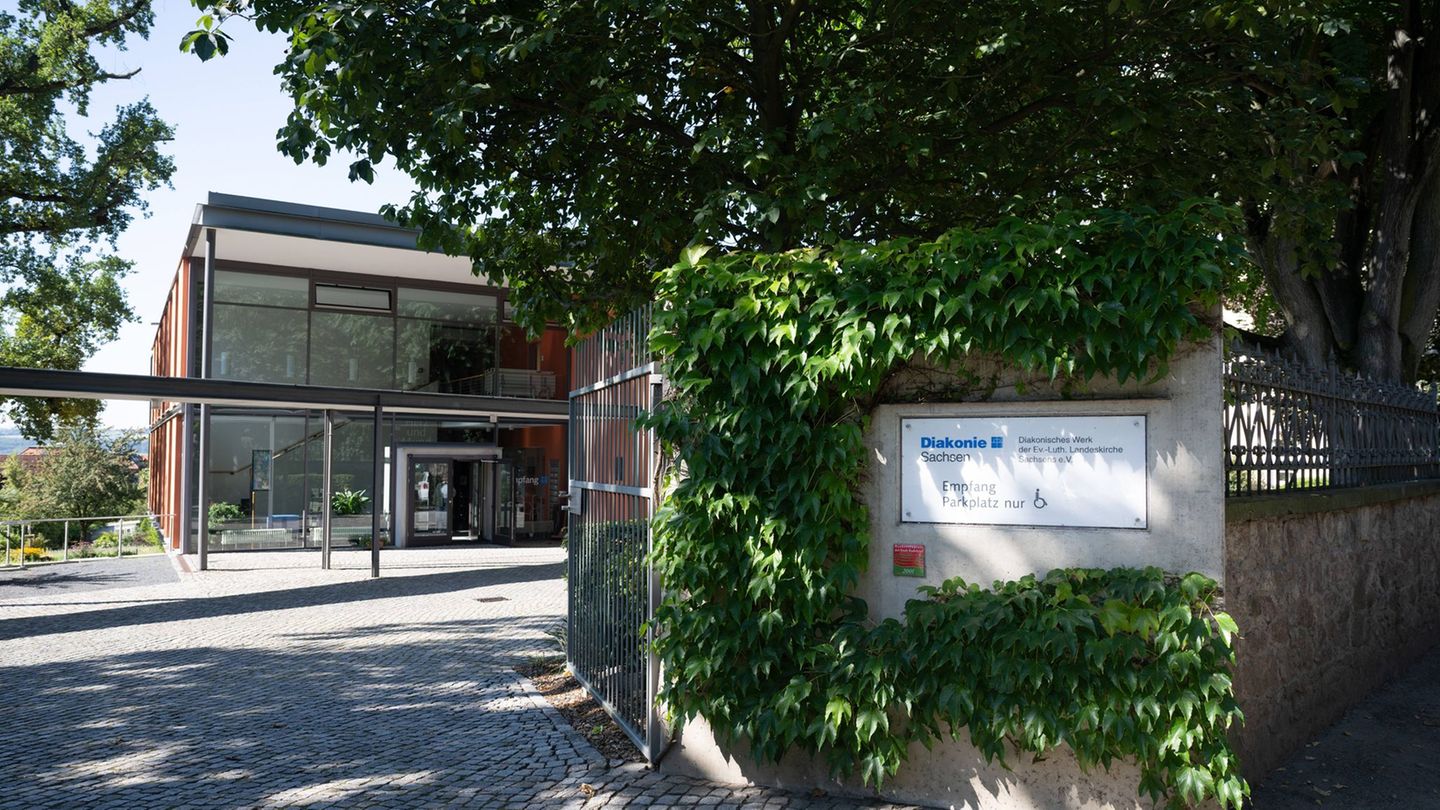 Der Staat sollte nach Ansicht der Diakonie die Wohlfahrtspflege mehr als Partner begreifen. (Archivbild) Foto: Sebastian Kahnert