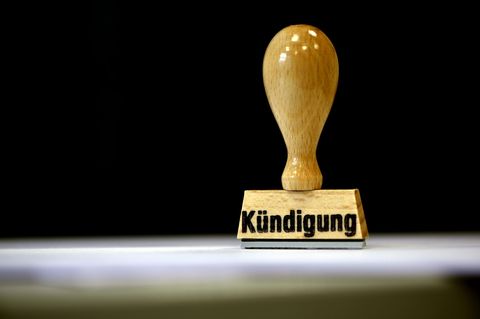 Der Hersteller Doering Glass konnte für das Werk in Radeburg keinen Investor finden. (Symbolbild) Foto: Ralf Hirschberger/dpa-Ze