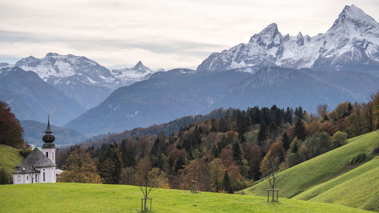 Immer wieder passieren am Watzmann schwere Unfälle. (Archivbild) Foto: Lino Mirgeler/dpa