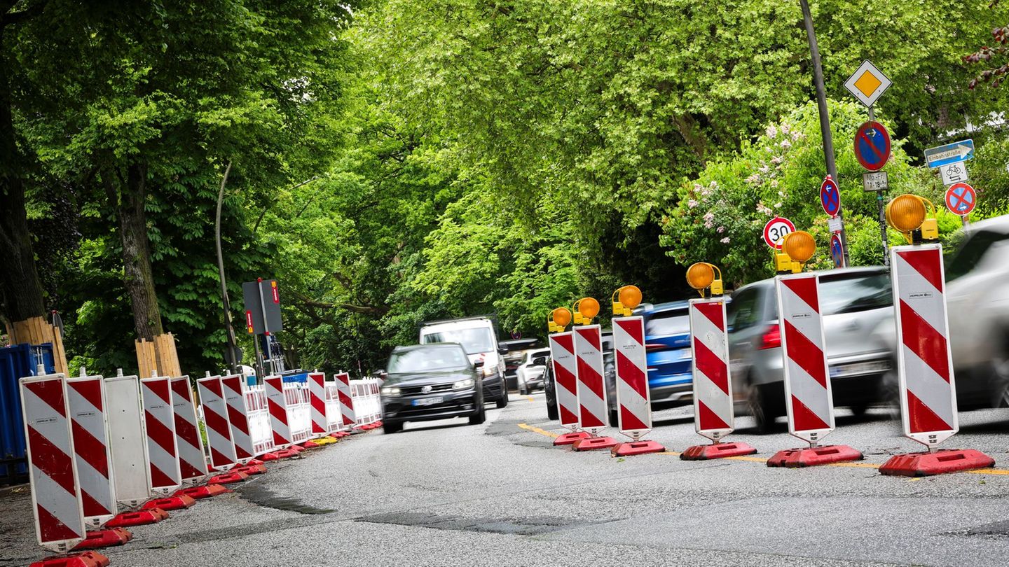 Zum Start nach der Sommerpause liefern sich Regierungs- und Oppositionsparteien eine kontroverse Debatte zur Verkehrspolitik (Ar