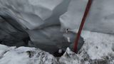Hoher Dachstein, Österreich. Glück im Unglück hatte eine Bergsteigerin aus Lettland, die auf dem Hohen Dachstein in eine Gletscherspalte gefallen ist. Zwei Kletterer aus Bayern und Baden-Württemberg waren zur Stelle und befreiten die Frau aus der lebensgefährlichen Situation