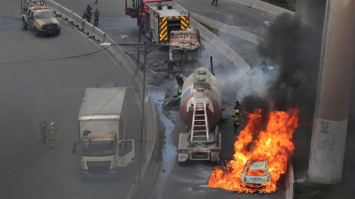 Der Unfall ereignete sich im Osten von Mexiko-Stadt. Foto: Tristan Velazquez/AP/dpa