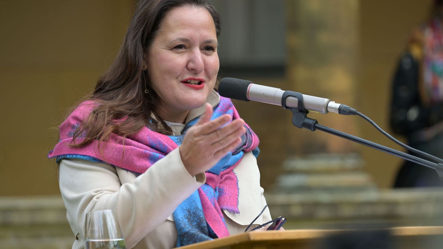 Die Kulturministerin will Einrichtungen keine Vorgaben zur Gendersprache machen. (Archivbild) Foto: Michael Bahlo/dpa