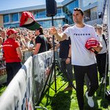 Vor seiner Rede an der Utah Valley University verteilte Charlie Kirk noch Maga-Kappen