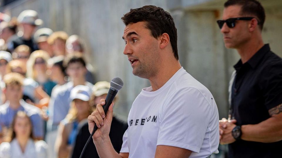Trump-Vertrauter: Zuschauer filmen tödlichen Schuss auf Charlie Kirk