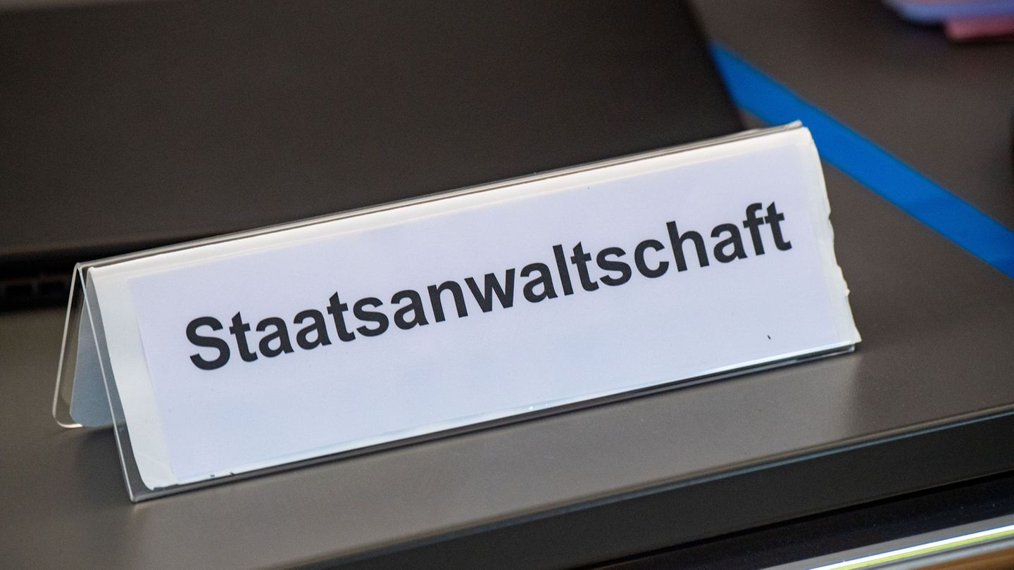 Die Staatsanwaltschaft ermittelt wegen eines Päckchens im Wert von 27 Euro gegen einen Landwirt aus Mecklenburg-Vorpommern. (Arc