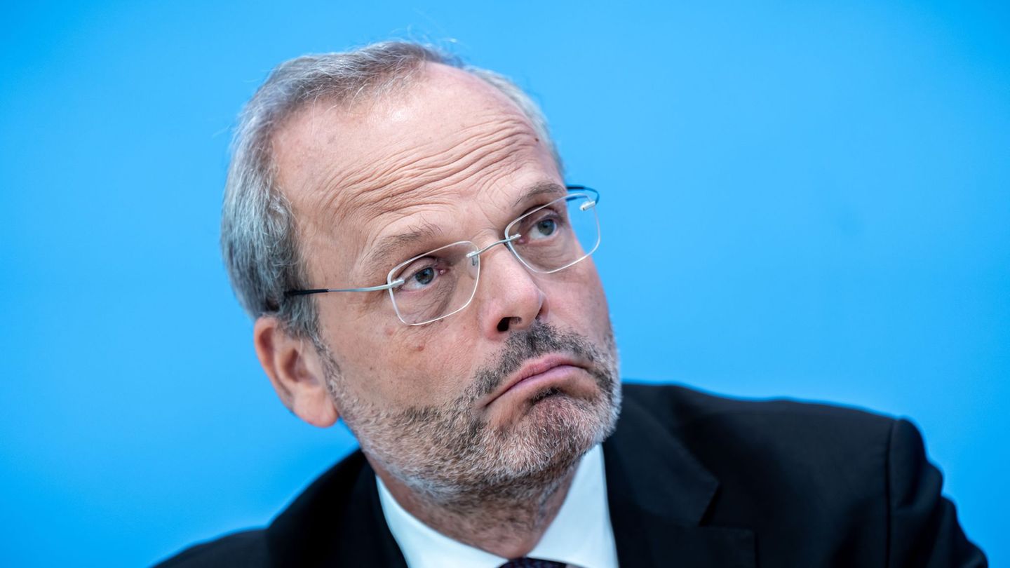 Felix Klein sieht die Absage an den israelischen Dirigenten Lahav Shani als eindeutig antisemitisch. (Archivbild) Foto: Michael