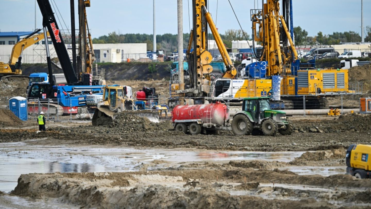 Bauarbeiten in Paks im Oktober 2024