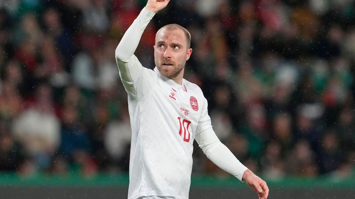 Der neue Wolfsburg-Spieler Christian Eriksen. Foto: Armando Franca/AP/dpa