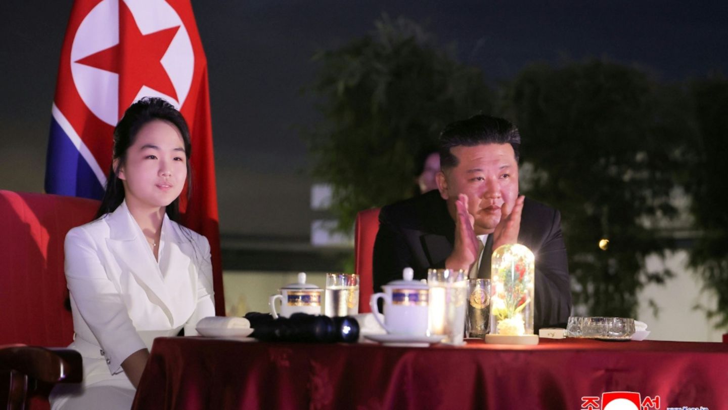 Kim Ju Ae und ihr Vater Kim Jong Un, der Machthaber Nordkoreas