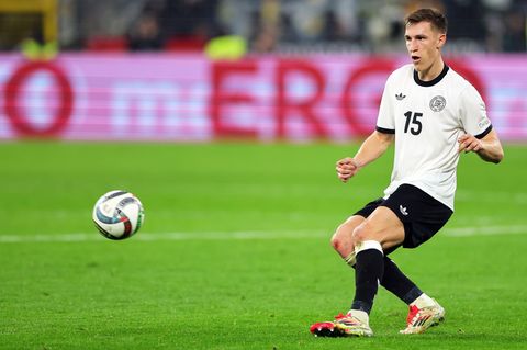 Auf Nico Schlotterbeck im Nationalteam müssen die Fans noch warten Foto: Rolf Vennenbernd/dpa