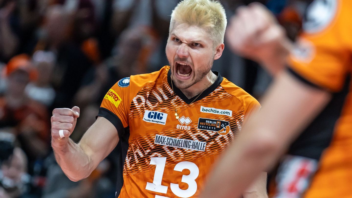 Auf Schott und die Volleys wartet ein Highlight. Foto: Andreas Gora/dpa