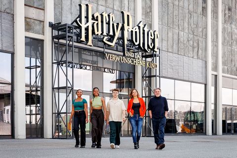 Ab dem 30. Oktober ist der neue Cast im Theater am Großmarkt zu sehen. Foto: René Supper/HP-Theater-Produktionsgesellschaft MBH/