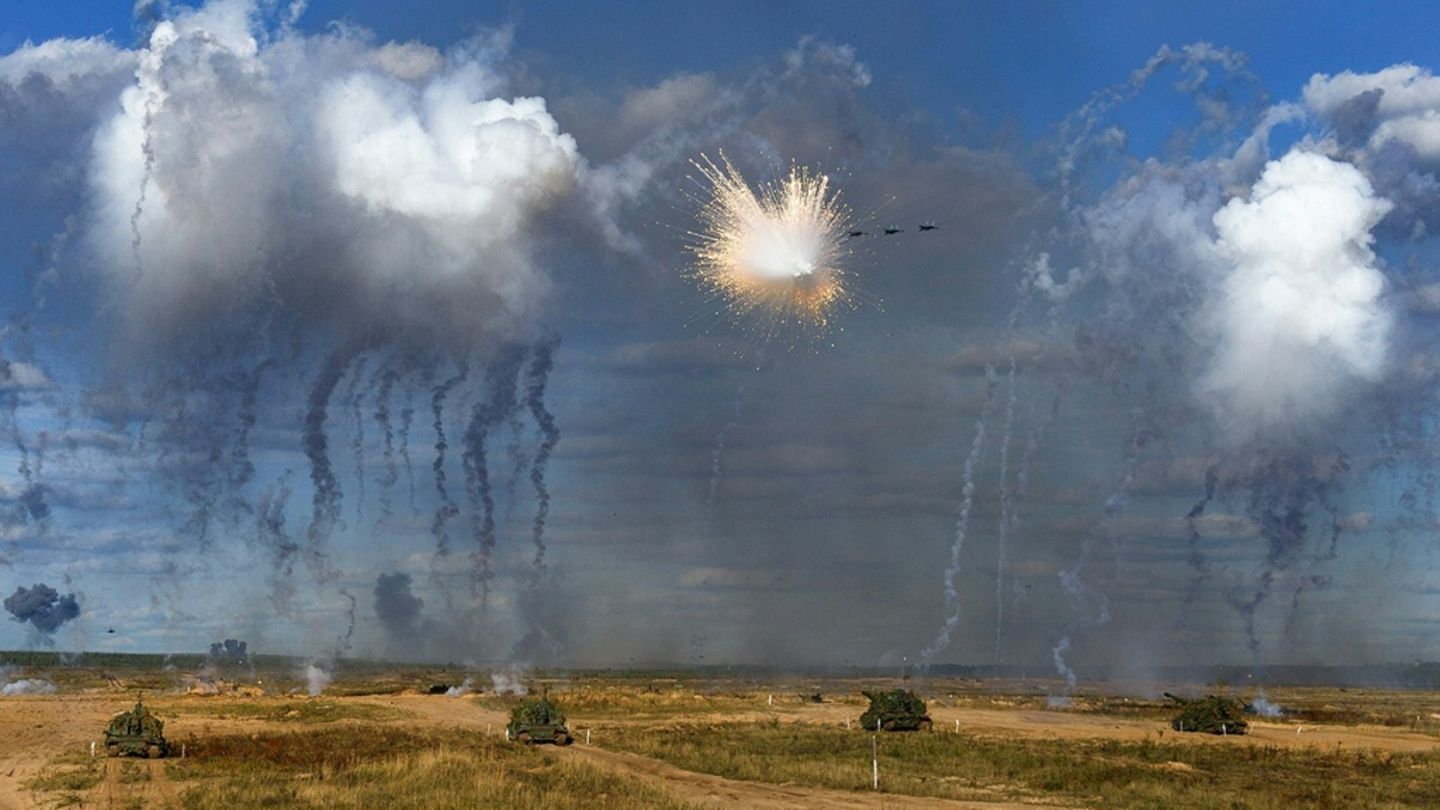 Foto der russischen Armee vom Manöver "Sapad-2021"