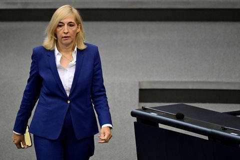 Gesundheitsministerin Nina Warken
