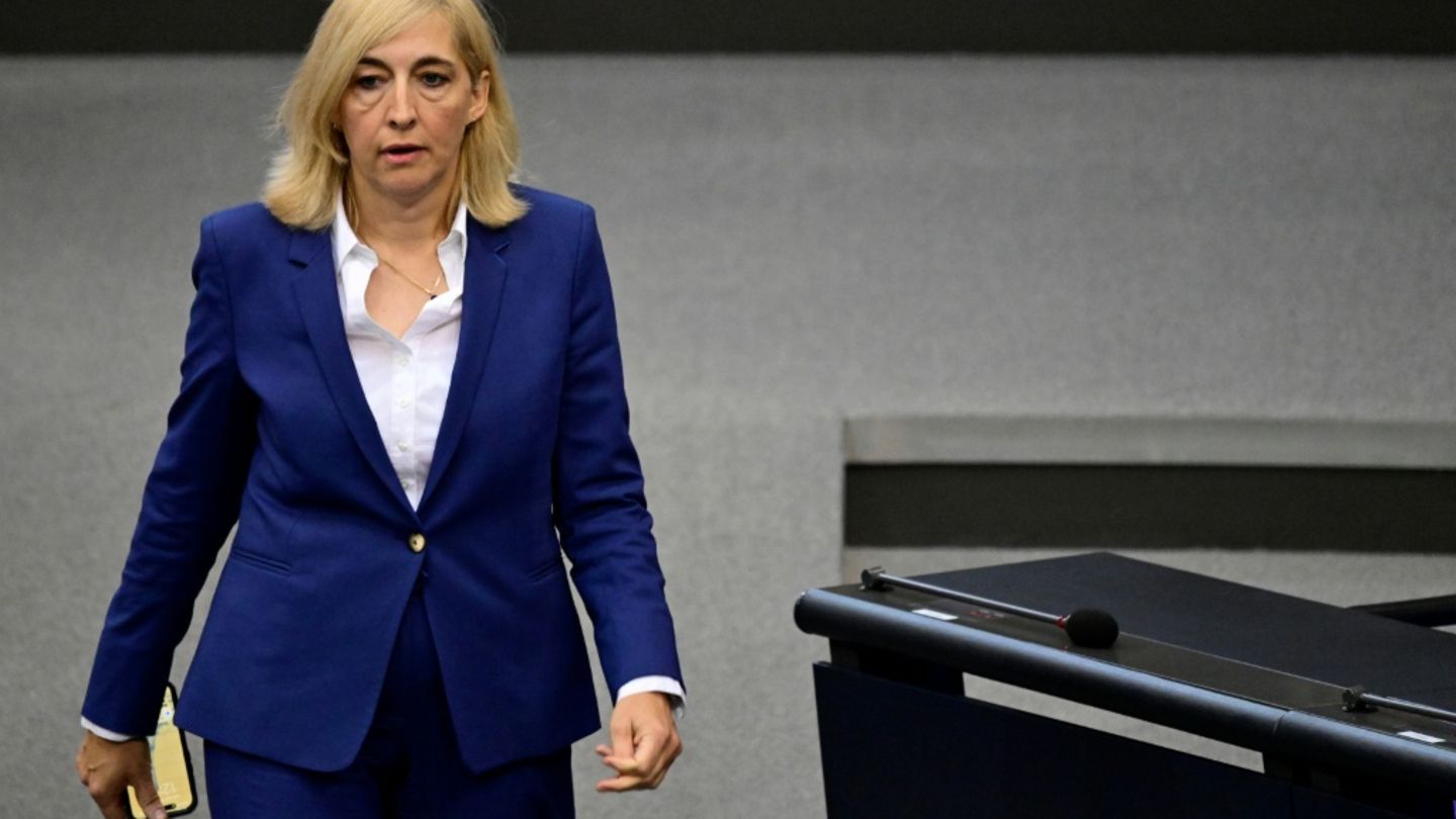 Gesundheitsministerin Nina Warken