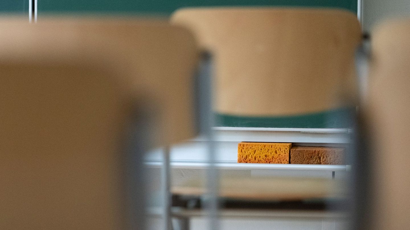 Räume für den Schulbetrieb vorsorglich geschlossen. (Symbolbild) Foto: Marijan Murat/dpa