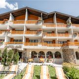 Blick auf das "Hotel Alex Leukerbad"