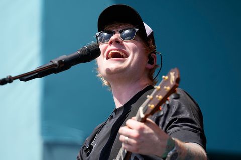 Auf seinem achten Album verarbeitet Ed Sheeran süd- und westasiatische Klänge. (Archivbild) Foto: Wilfredo Lee/AP/dpa