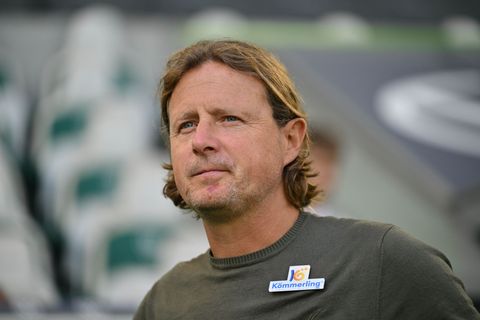 Mainz-Coach Bo Henriksen hofft auf den ersten Saisonsieg. Foto: Swen Pförtner/dpa