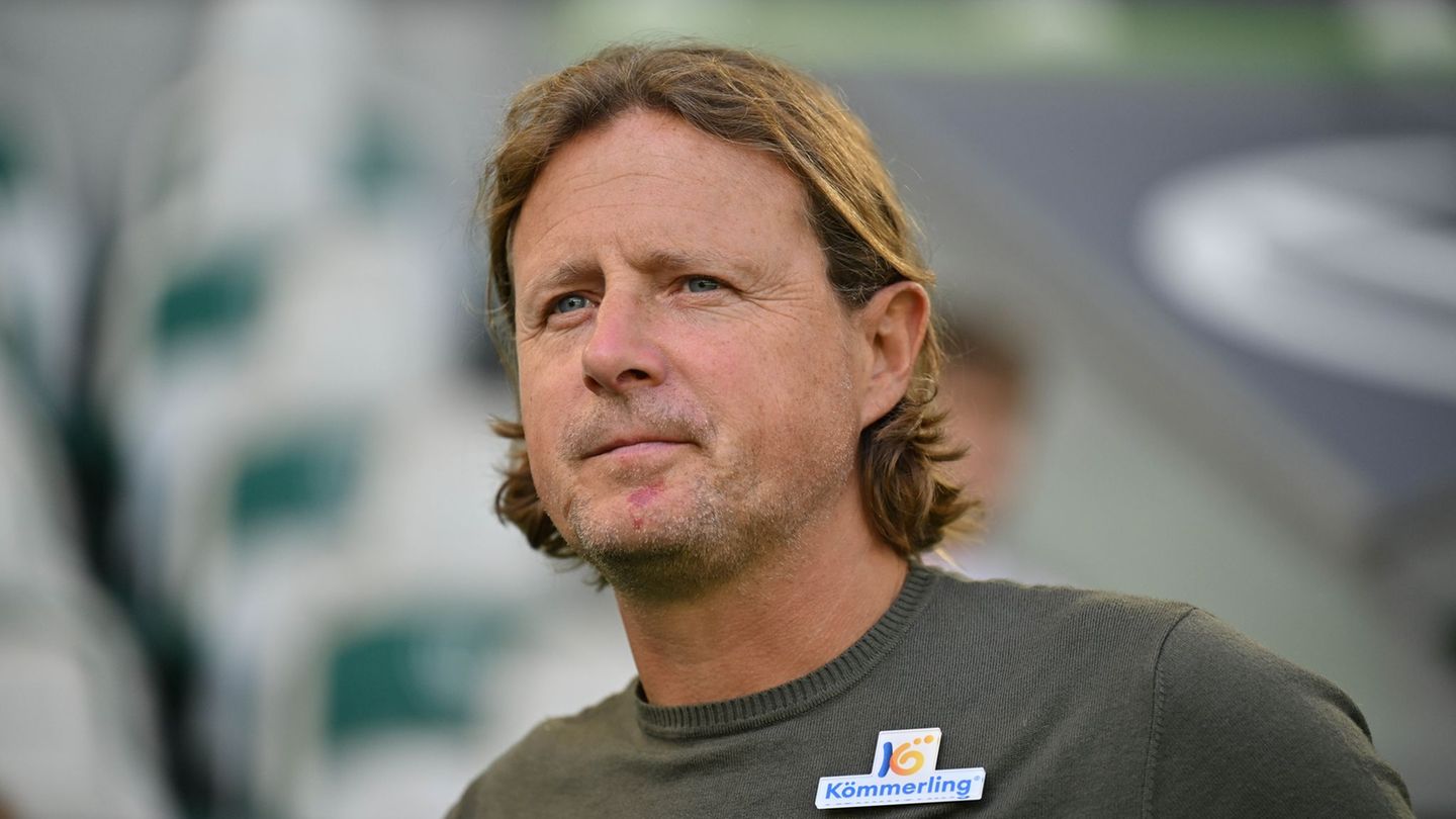 Mainz-Coach Bo Henriksen hofft auf den ersten Saisonsieg. Foto: Swen Pförtner/dpa