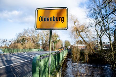 Bald wird ein Hochdruckgebiet an die Stadt Oldenburg erinnern. (Archivbild) Foto: Hauke-Christian Dittrich/dpa