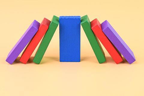 Auch nach einem schwierigen Start ins Leben kann es gelingen, ein erfolgreiches Leben zu führen. Sechs Resilienzfaktoren helfen dabei