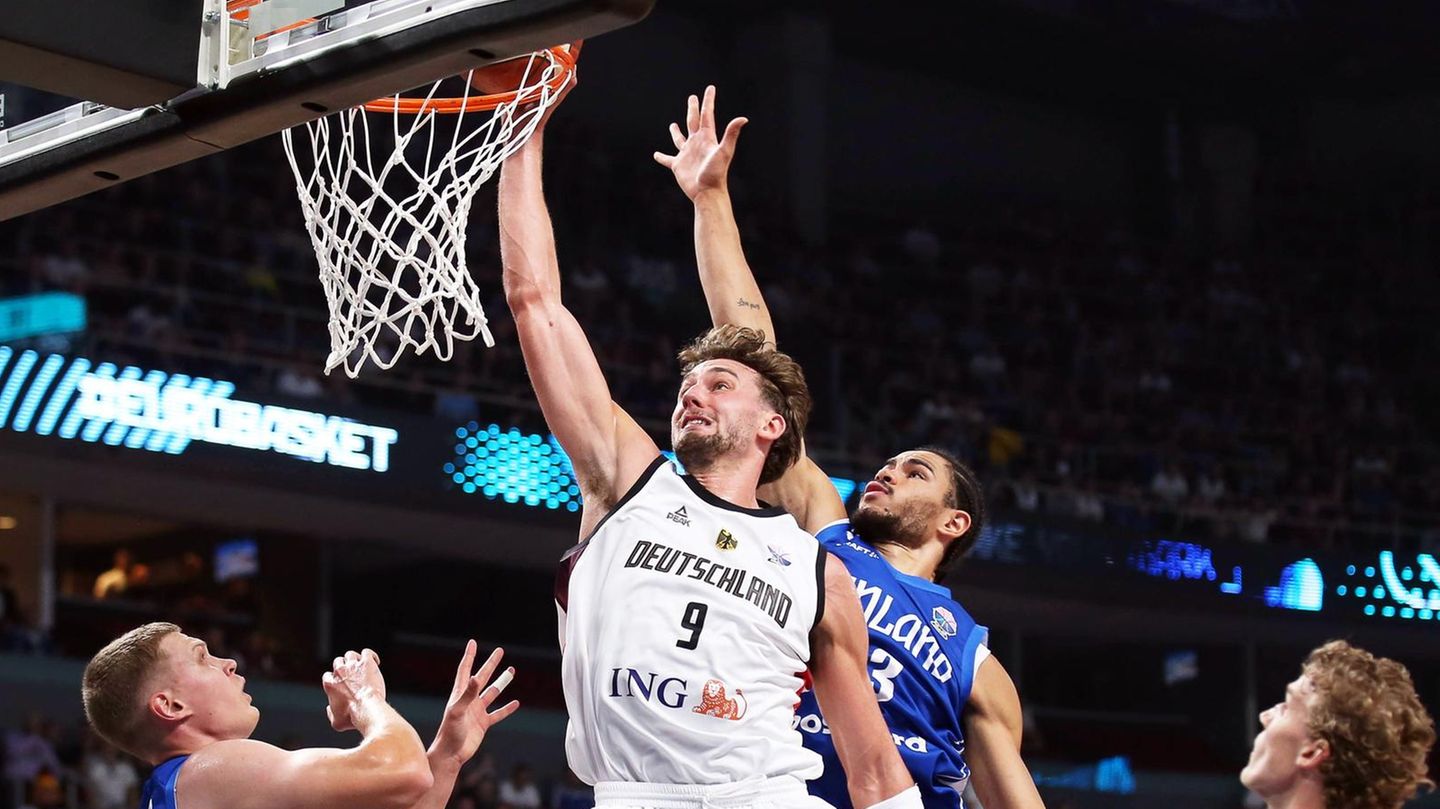 Eurobasket 2025: German basketball players move into the European Championship final