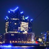 Die Elphi in Hamburg ist blau