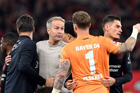 Kasper Hjulmand freut sich über ein gelungenes Debüt bei Bayer Leverkusen. Foto: Federico Gambarini/dpa