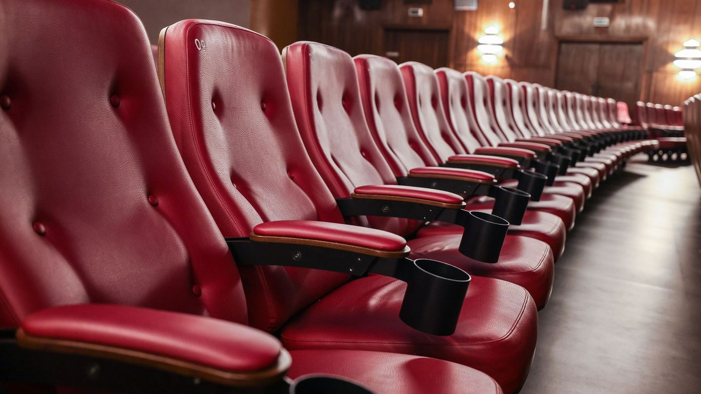 Viele Kinos bieten am Wochenende vergünstigte Filmvorstellungen an. (Symbolbild) Foto: Oliver Berg/dpa
