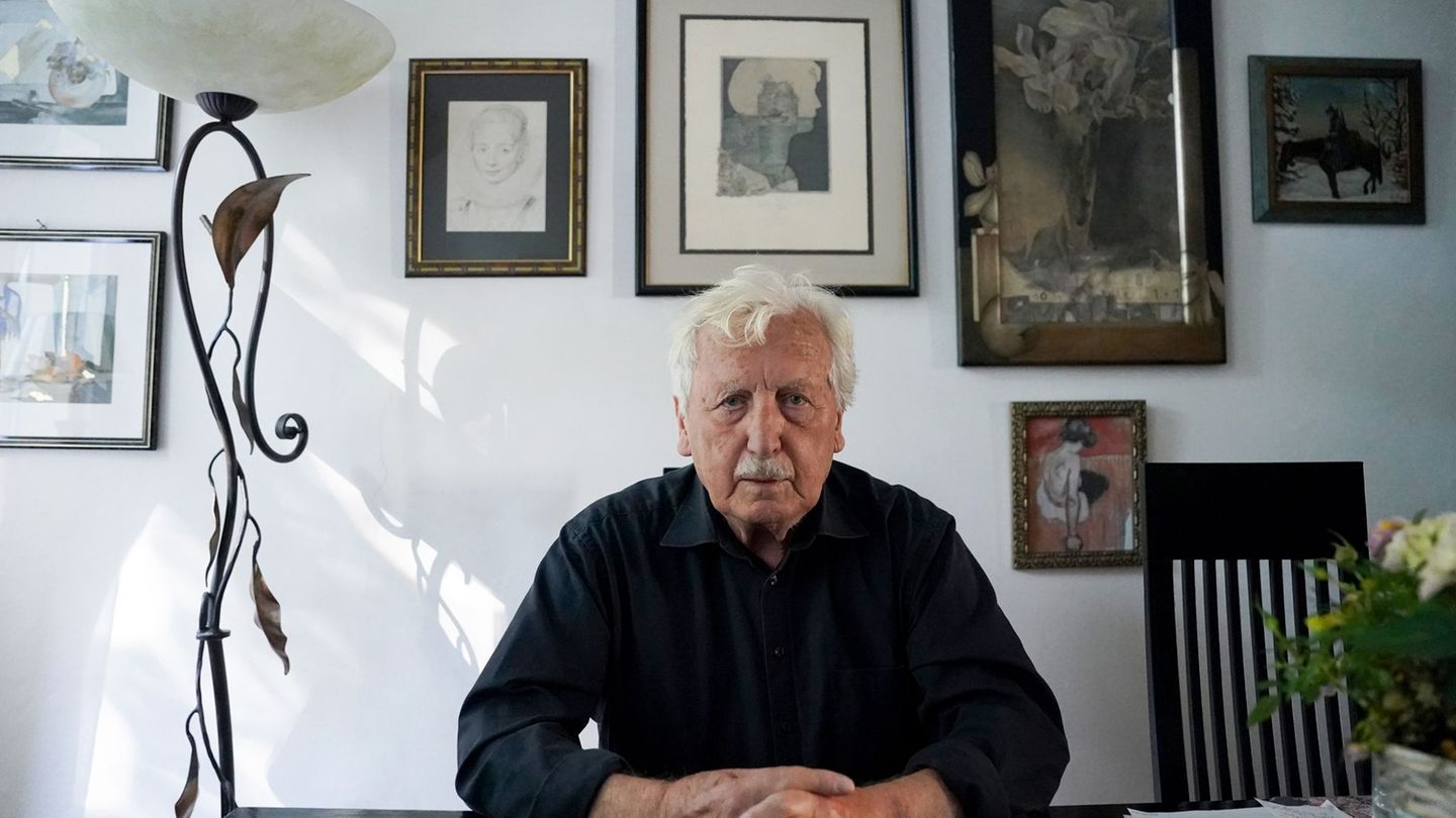 Arno Surminski hat einen neuen Band mit Erzählungen vorgelegt, in denen es um den Zweiten Weltkrieg und andere Themen geht. (Arc