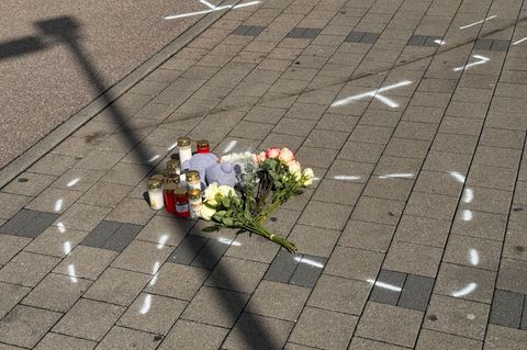 Gedenken in Niedernhall an verstorbenen Jungen