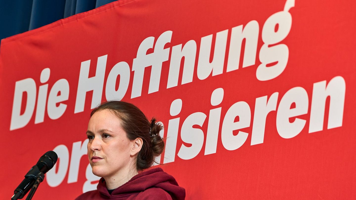 Rebecca Ruppert wurde mit rund 96 Prozent gewählt. Foto: Sascha Ditscher/dpa