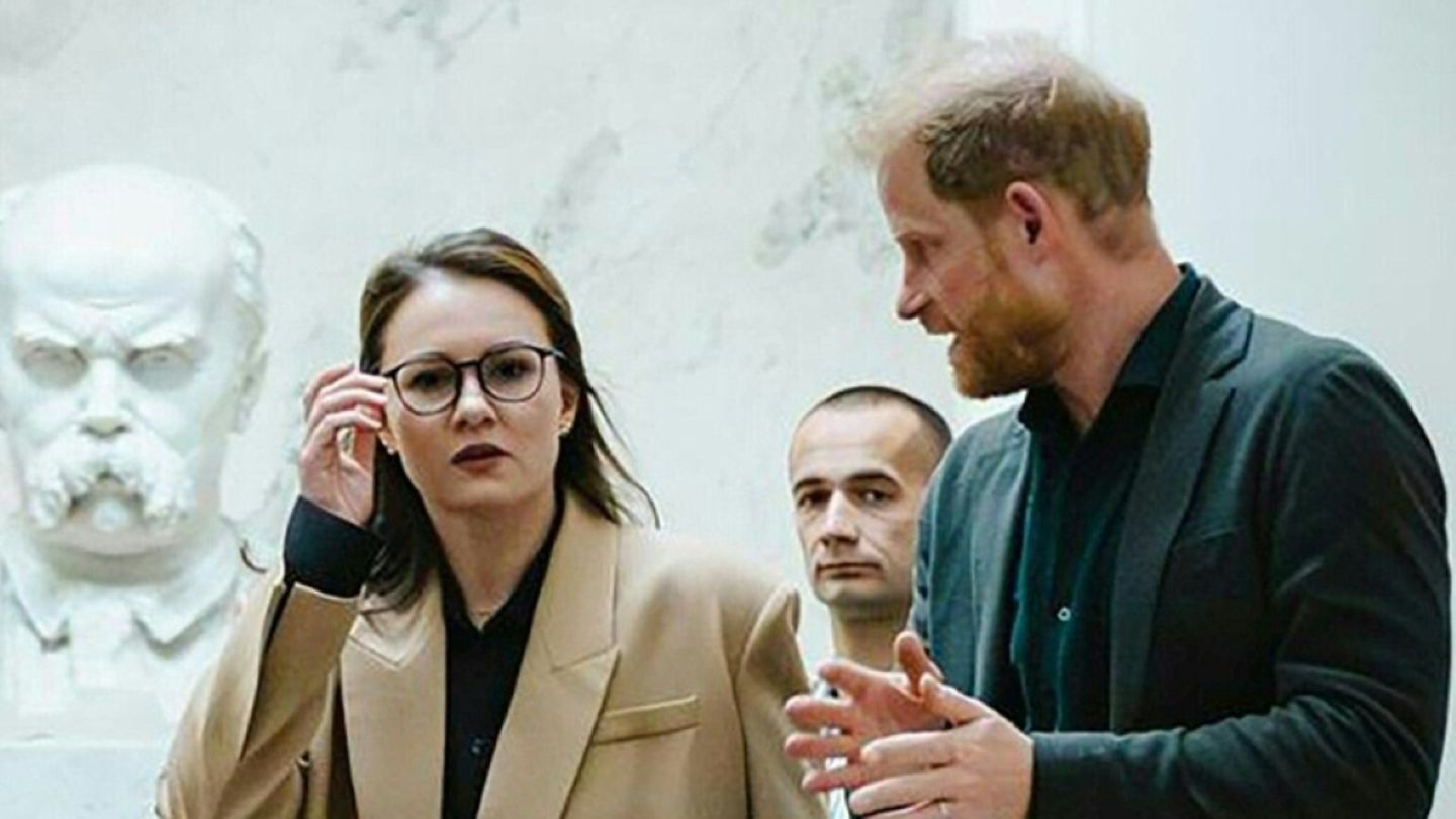 Swyrydenko und Prinz Harry am Freitag in Kiew