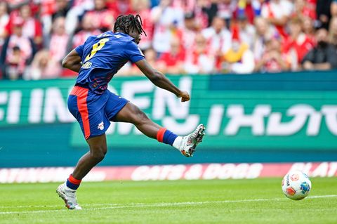 Traf zum Leipziger Sieg: Johan Bakayoko. Foto: Uwe Anspach/dpa
