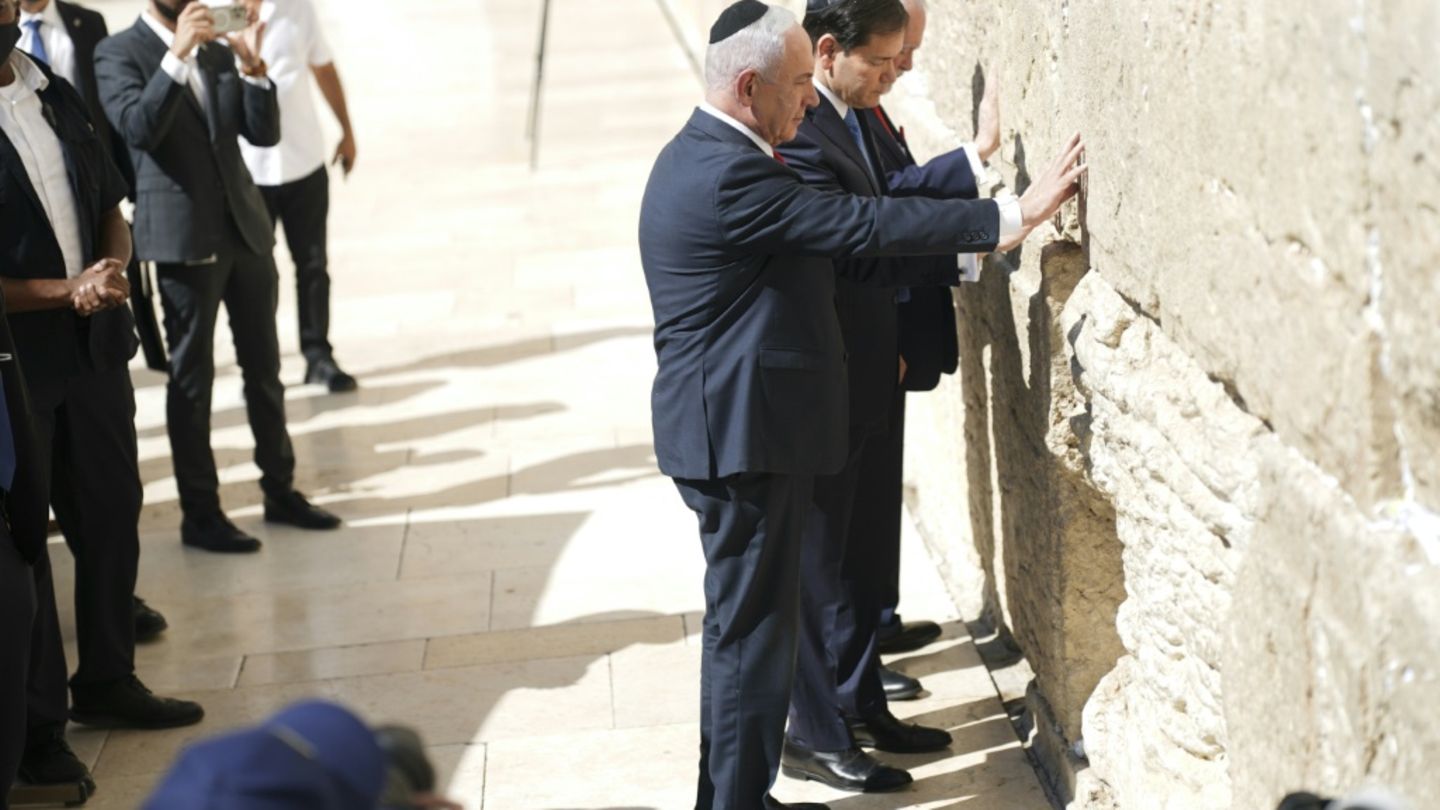 Marco Rubio und Benjamin Netanjahu an der Klagemauer
