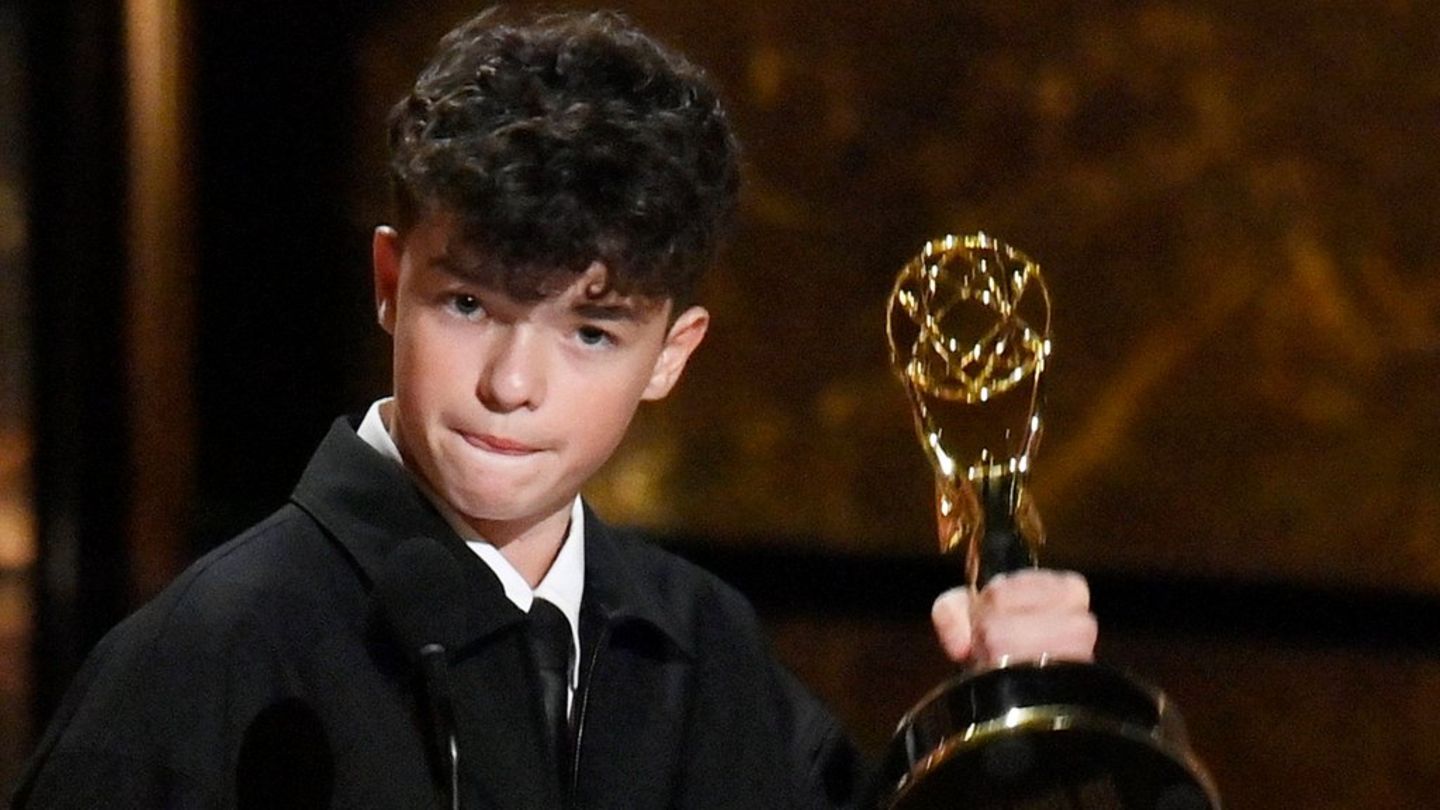 Owen Cooper wins Emmy Award: “Adolescence” star goes into history