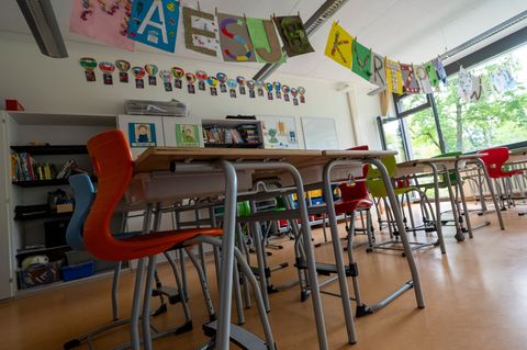 Das Schulsystem in Bayern braucht nach Expertenansicht eine grundlegende Reform. (Symbolbild) Foto: Peter Kneffel/dpa