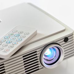 Heimkino LED-Projektor
