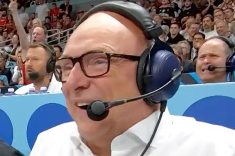 "Dennis, du cooler Hund!" – Kommentator Buschmann flippt völlig aus